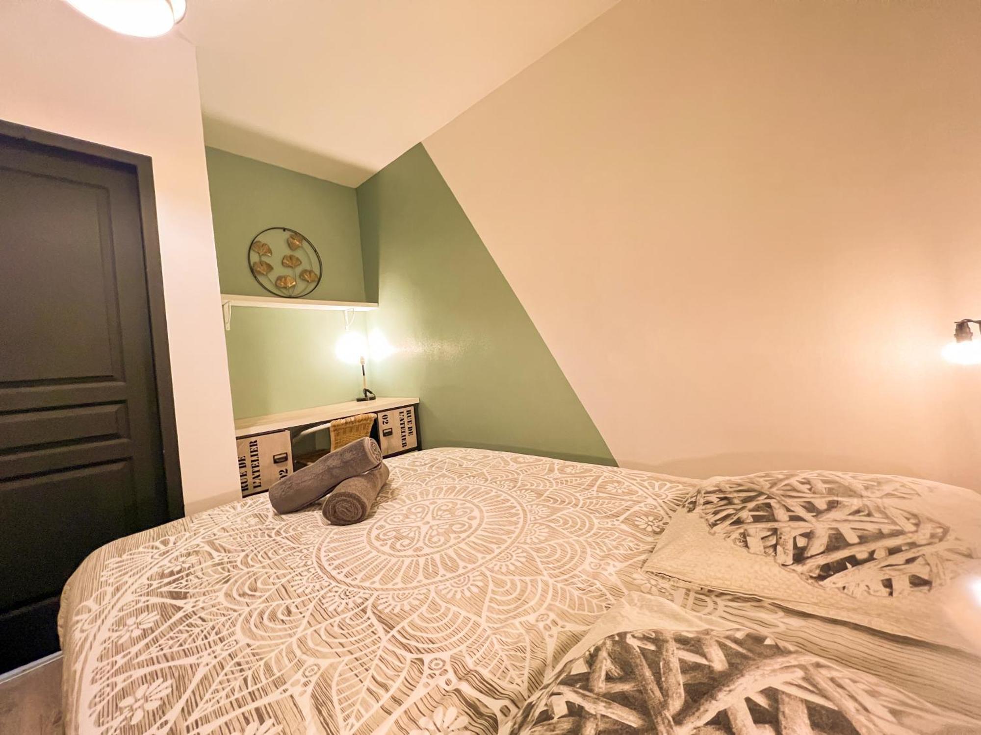 Le Montaigne - Wifi Fibre- Coeur Du Centre Ville-Property Rental Nm 페리괴 외부 사진