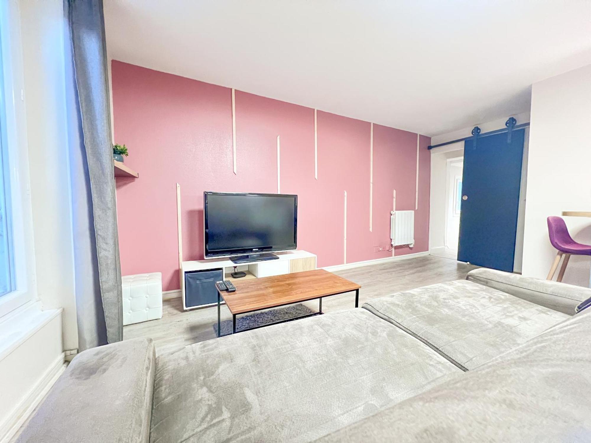 Le Montaigne - Wifi Fibre- Coeur Du Centre Ville-Property Rental Nm 페리괴 외부 사진